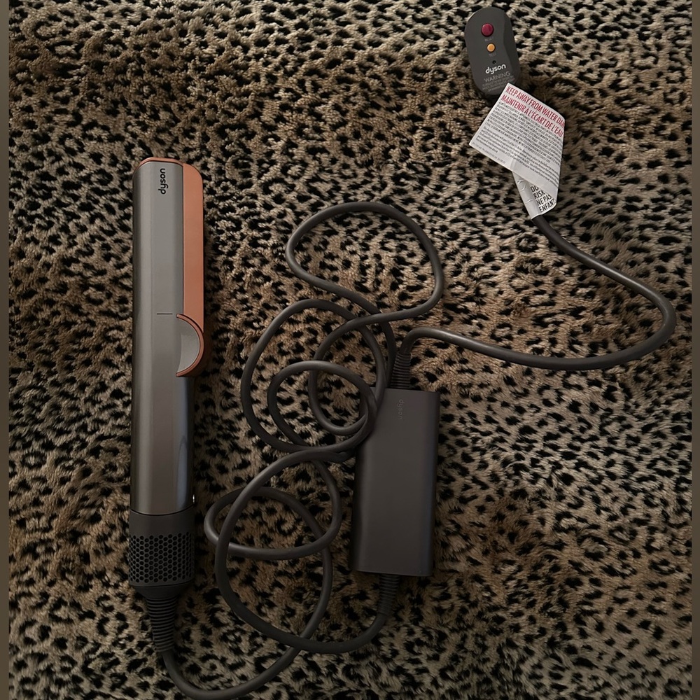 Dyson Airstraight Hair Straightener